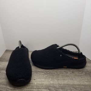 Topo Athletic Revive Men’s 10 Recovery Slipper Shoes BLACK